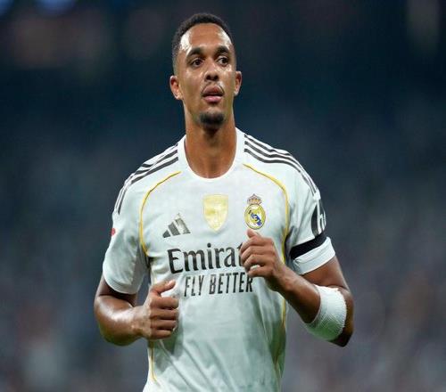 塔图姆场上,不幸被踩,耐杀传奇萨,一号娱乐,一号娱乐官网,H5一号娱乐官网,一号娱乐官网玩家首选