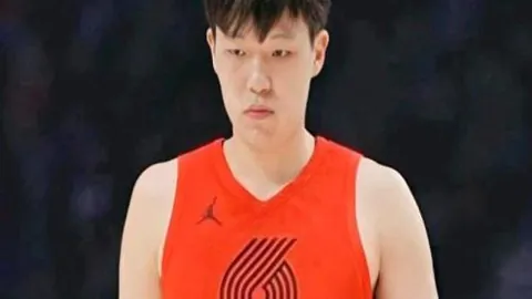 “3月女子拳击世锦赛IBA承诺高额奖金：八强奖1万，冠军奖10万”